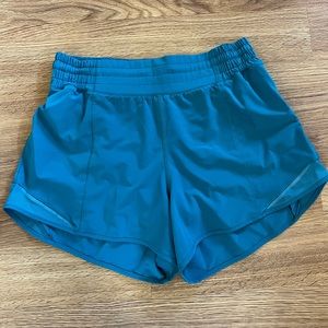LULULEMON Hotty Hot high rise 4” inseam shorts, size 8